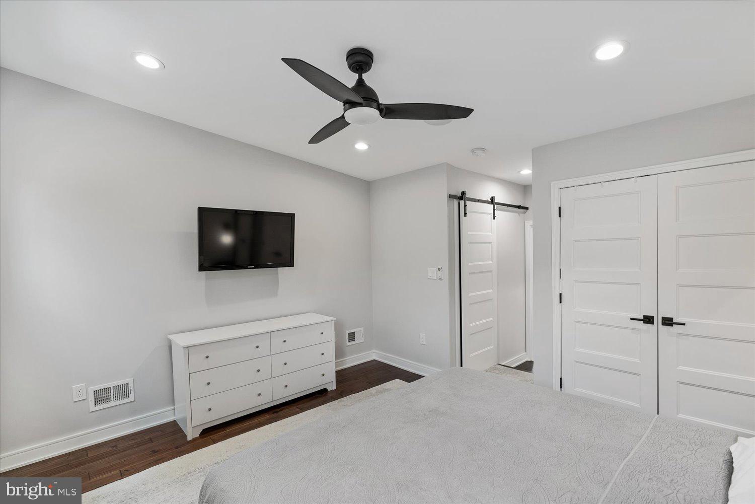 1274 Riverside Avenue Baltimore, MD 21230 - Photo 22 of 52 Primary Bedroom With Recessed Lighting