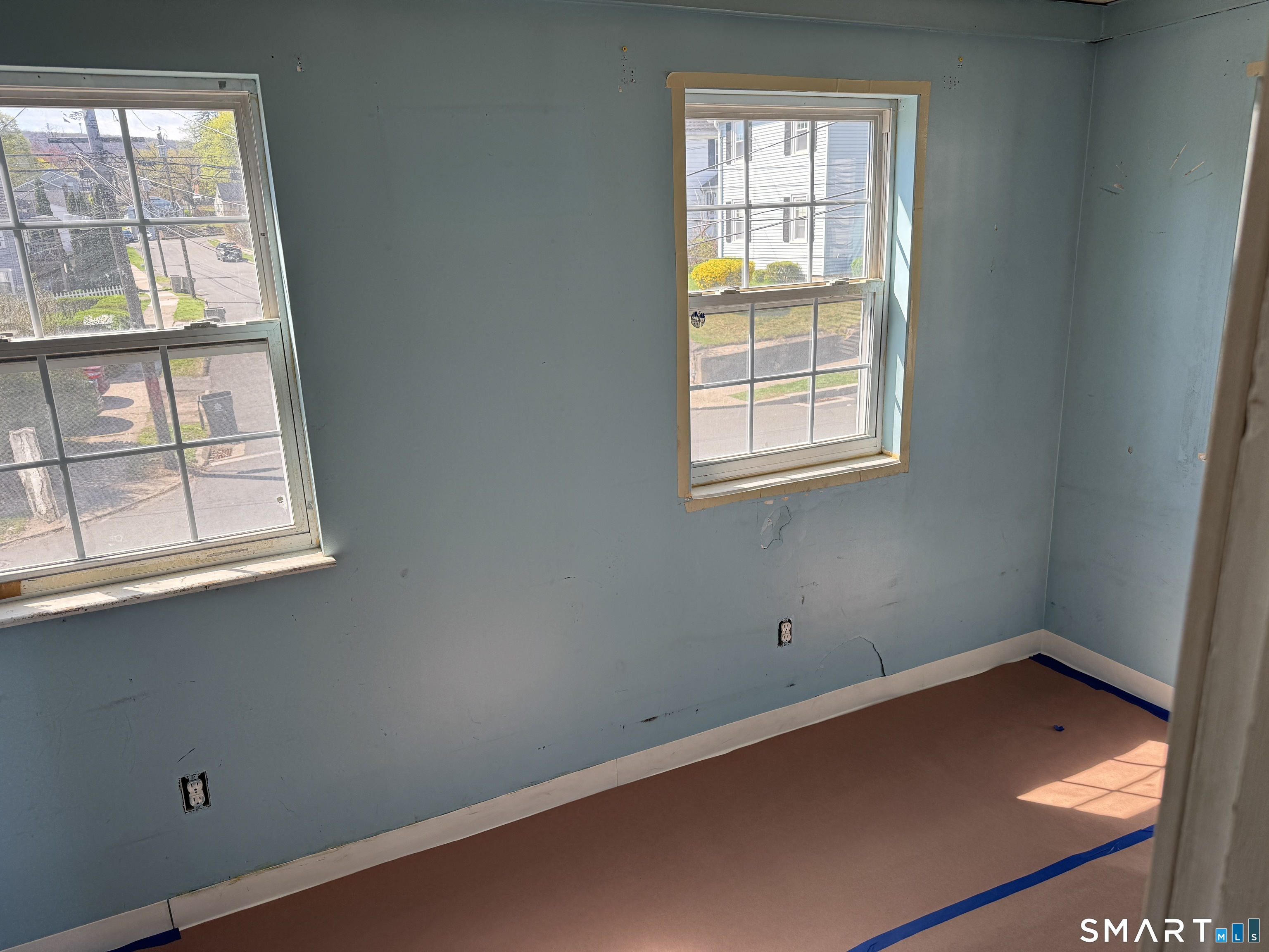 138 Greene Street Bristol, CT 06010 - Photo 16 of 32 an empty room with a window