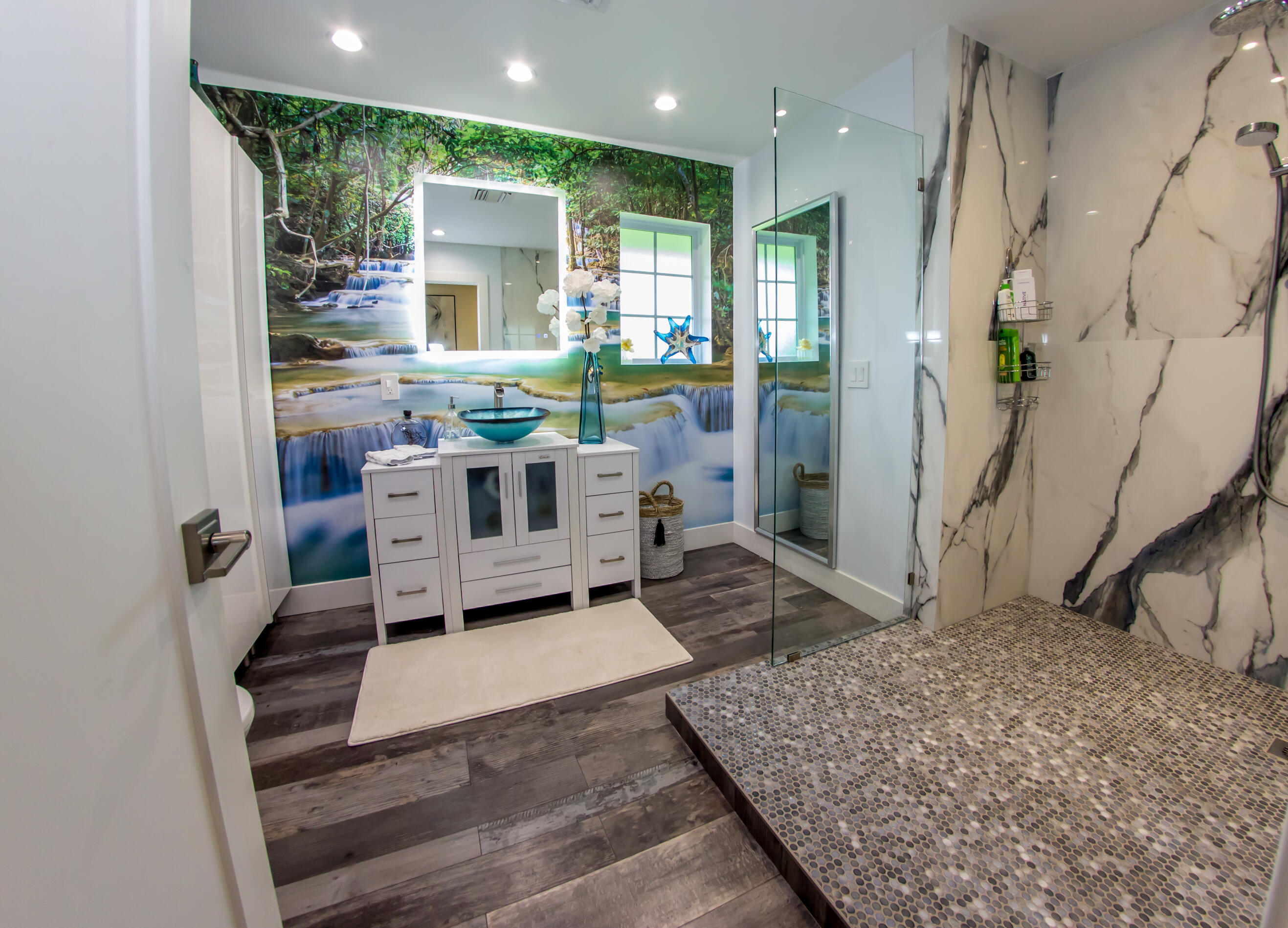 661 West Rambling Drive Wellington, FL 33414 - Photo 22 of 33 a living room with furniture