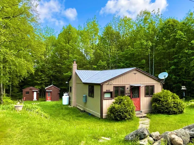 $149,000 | 1771 Townshend Dam Road, Wardsboro, VT 05353