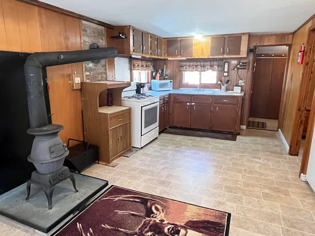 $149,000 | 1771 Townshend Dam Road, Wardsboro, VT 05353