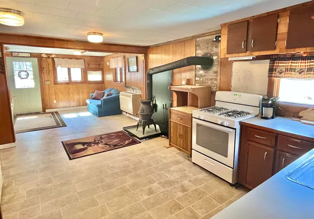 $149,000 | 1771 Townshend Dam Road, Wardsboro, VT 05353