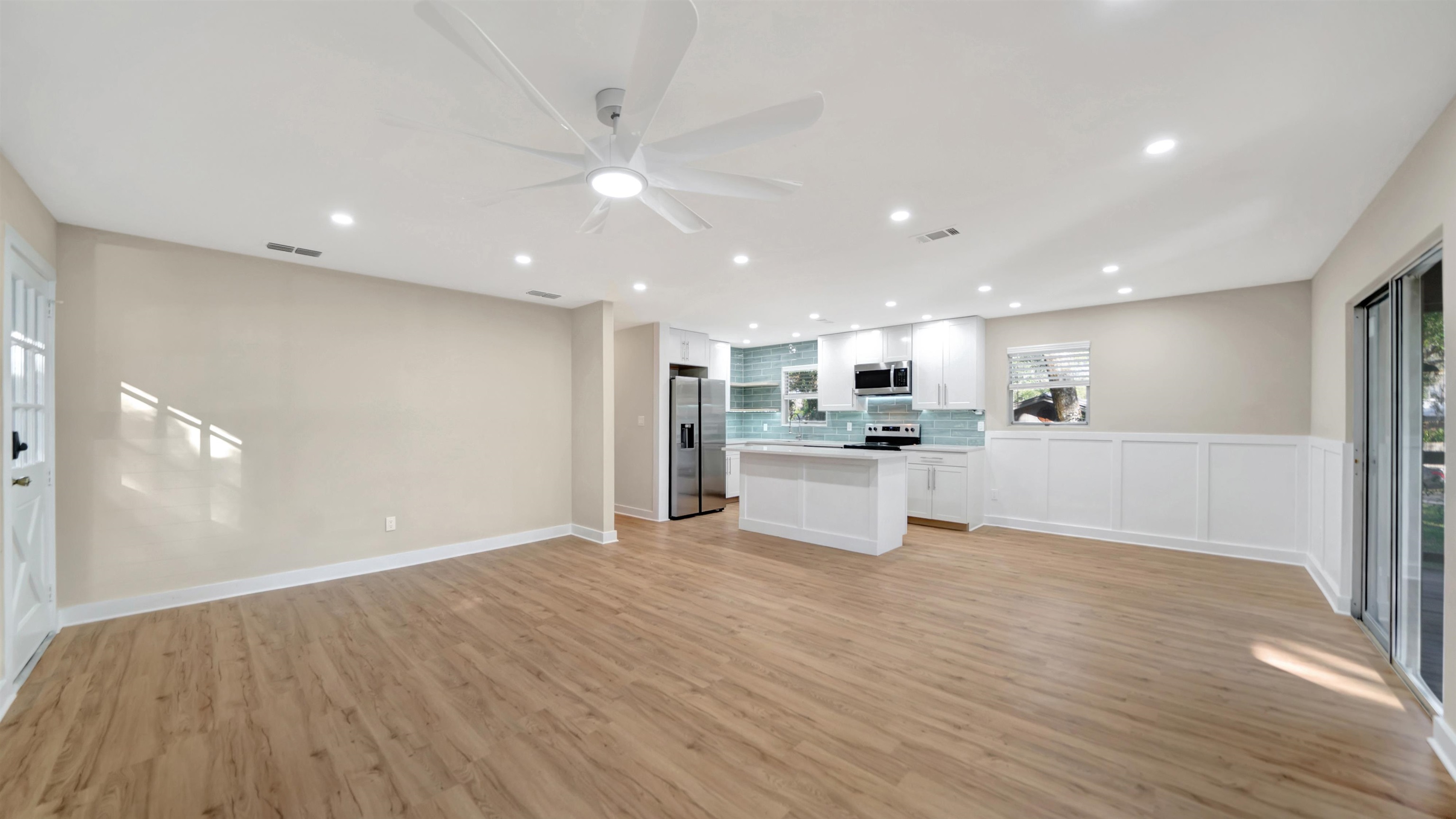 114 Cardinal Road St. Augustine, FL 32086 - Photo 6 of 30 a view of kitchen view wooden floor and window