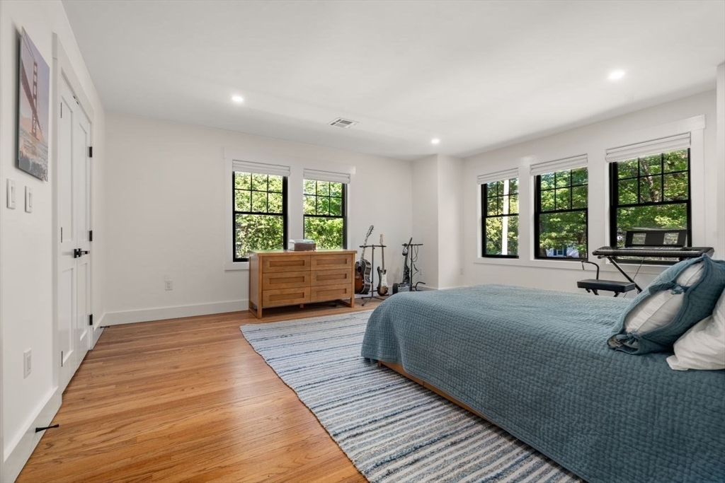 283 Walnut Street Wellesley, MA 02481 - Photo 29 of 33