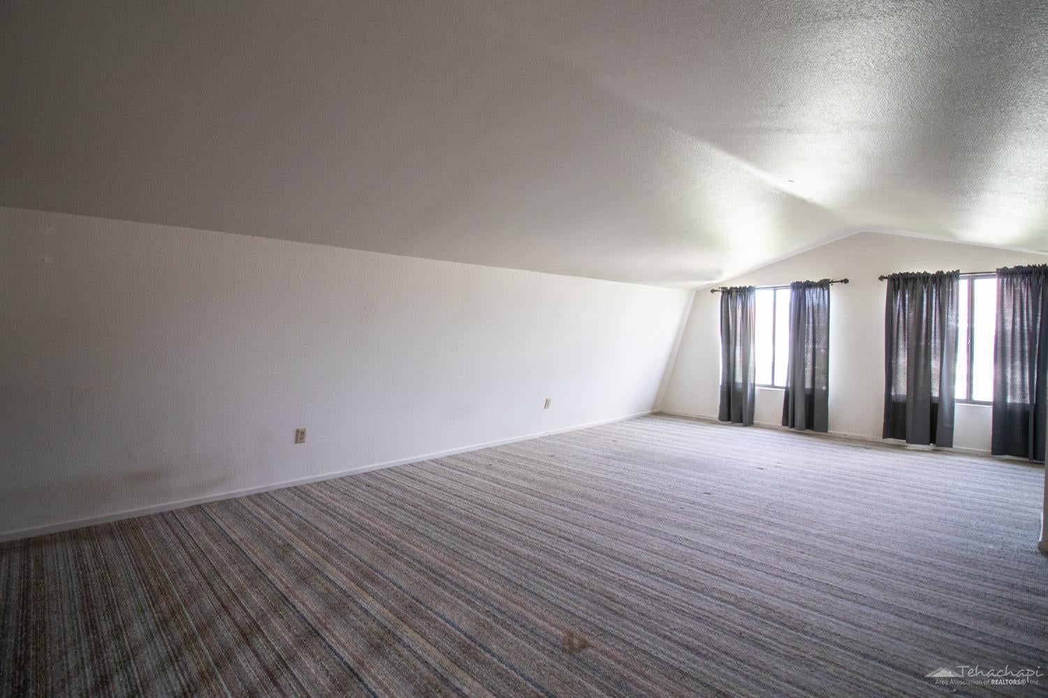 21317 Woodford-Tehachapi Road Tehachapi, CA 93561 - Photo 27 of 43 Gallery Image 27