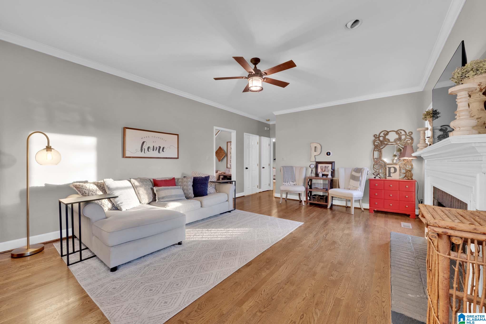 1038 Crest Road Leeds, AL 35094 - Photo 11 of 69