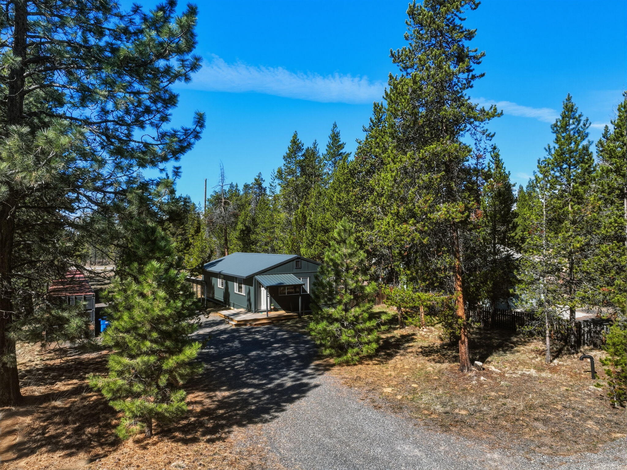 55601 Swan Road Bend, OR 97707 - Photo 2 of 41 1-web-or-mls-Riley_Visuals_001