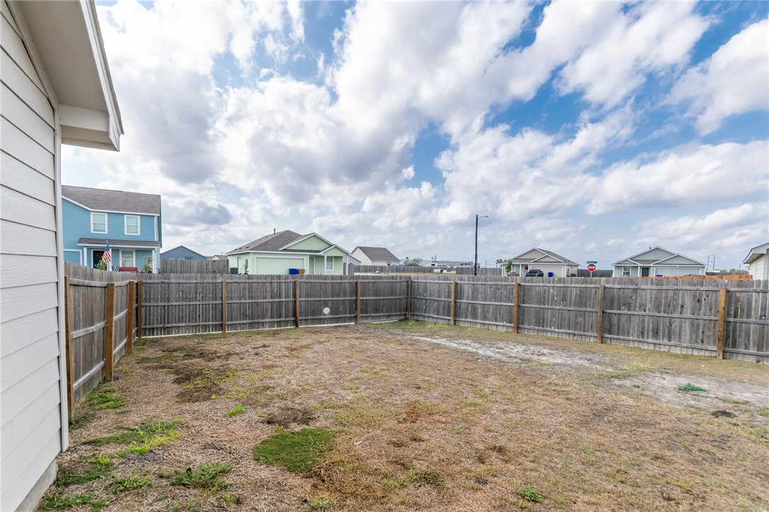 3201 Wrangler Street Robstown, TX 78380 - Photo 16 of 17