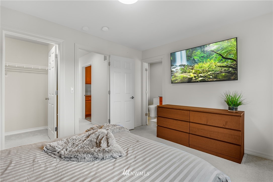 24040 39th Lane Southeast, Unit 11 Bothell, WA 98021 - Photo 27 of 39