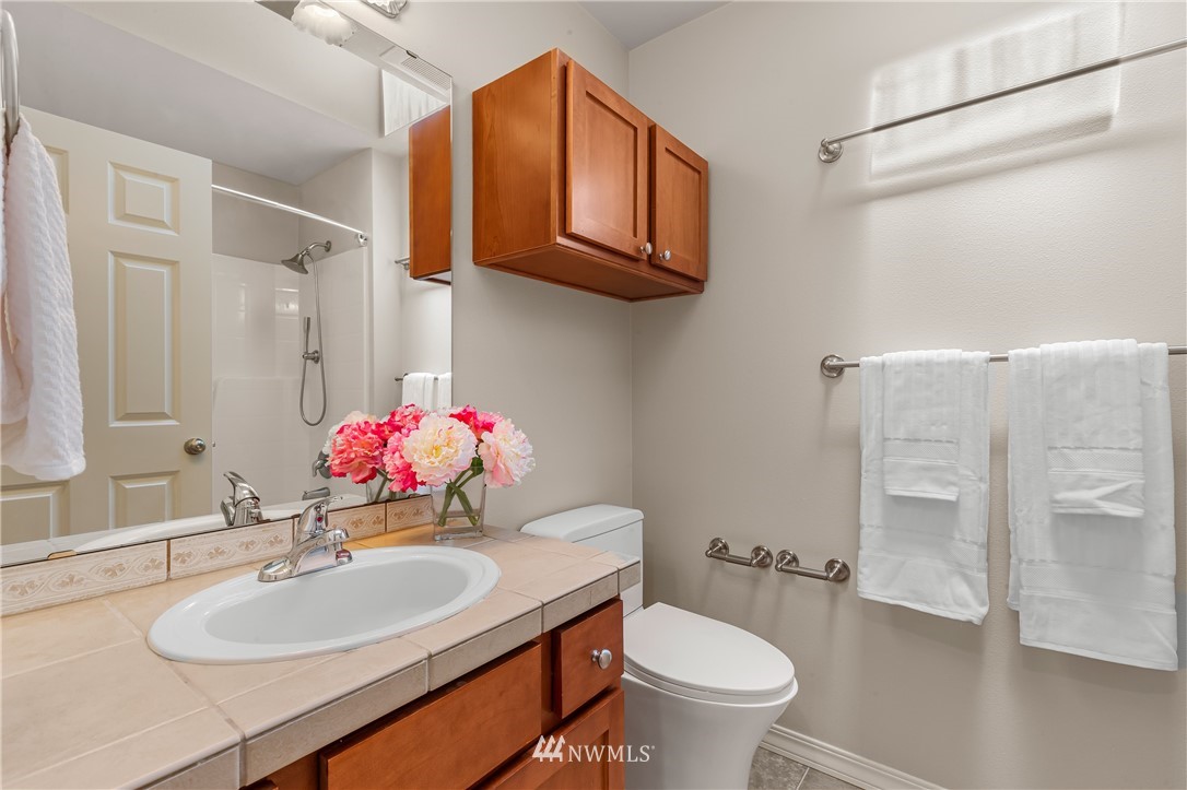 24040 39th Lane Southeast, Unit 11 Bothell, WA 98021 - Photo 33 of 39
