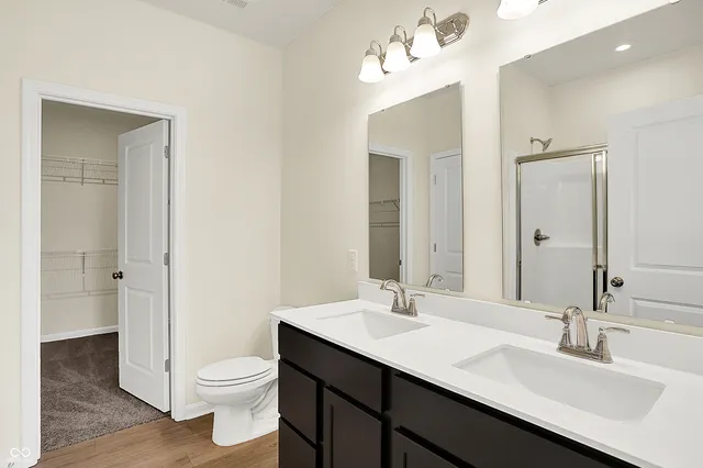 $274,175 | 1627 Clover Xing Drive, Greenfield, IN 46140