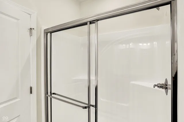 $274,175 | 1627 Clover Xing Drive, Greenfield, IN 46140