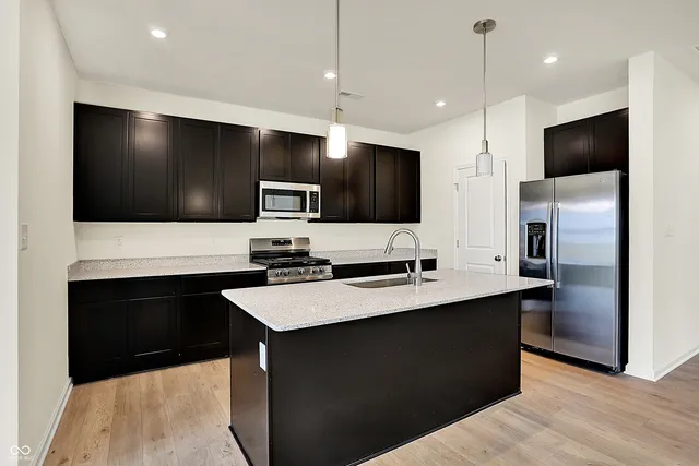 $274,175 | 1627 Clover Xing Drive, Greenfield, IN 46140