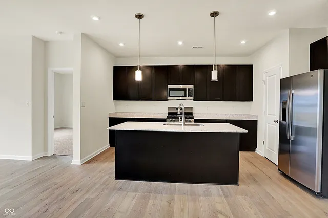 $274,175 | 1627 Clover Xing Drive, Greenfield, IN 46140