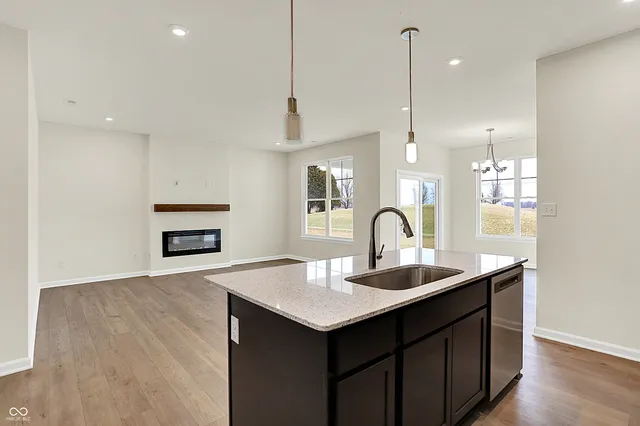 $274,175 | 1627 Clover Xing Drive, Greenfield, IN 46140