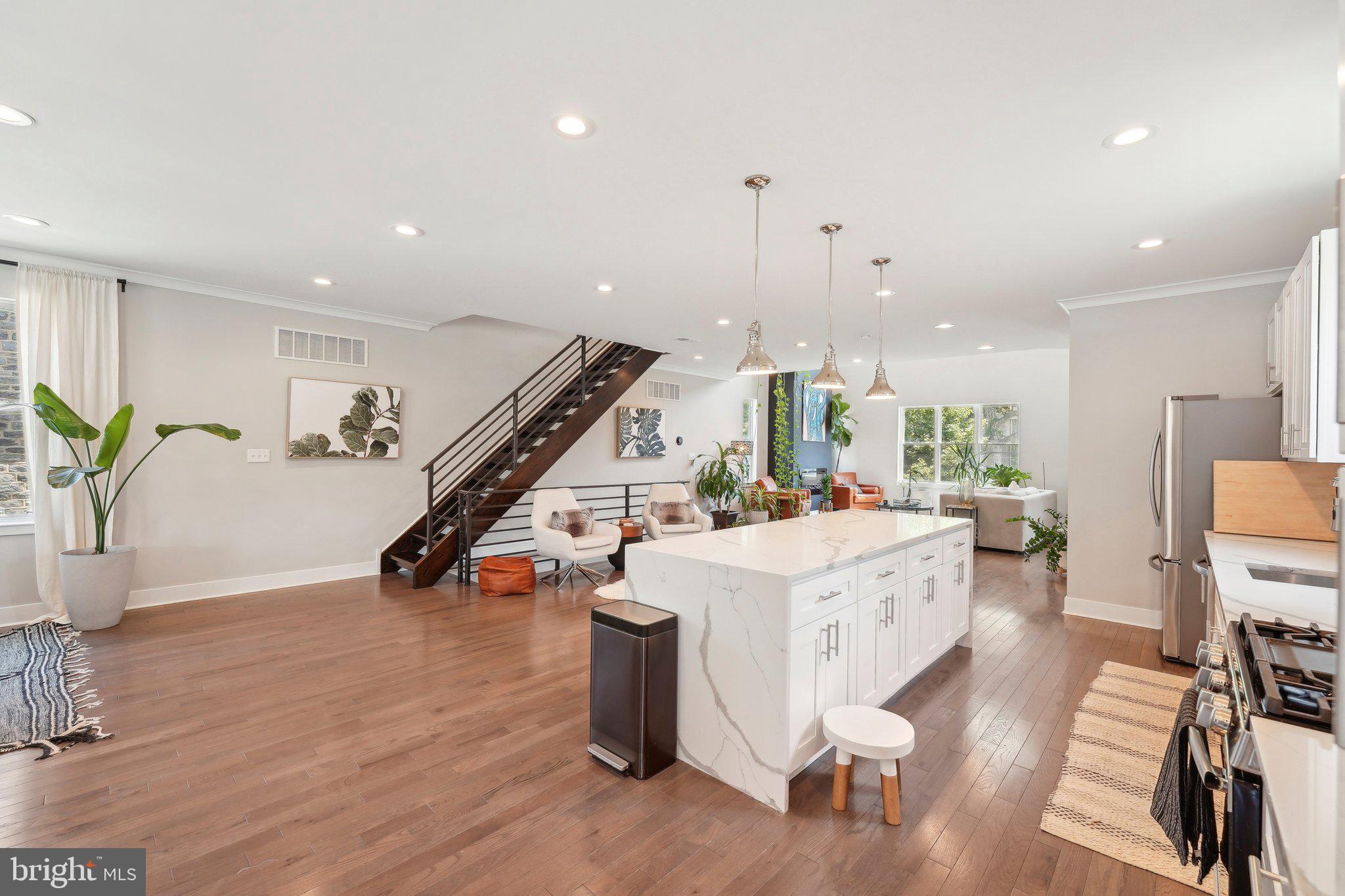 5305 Gainor Road Philadelphia, PA 19131 - Photo 11 of 59 Gallery Image 11