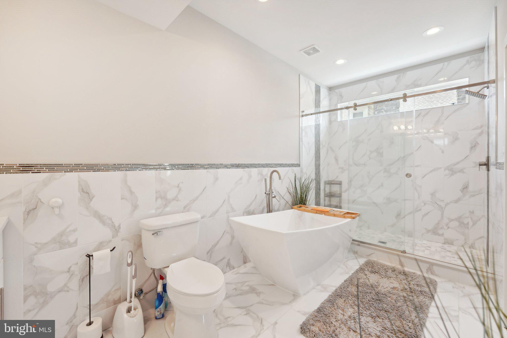 5305 Gainor Road Philadelphia, PA 19131 - Photo 27 of 59 Gallery Image 27