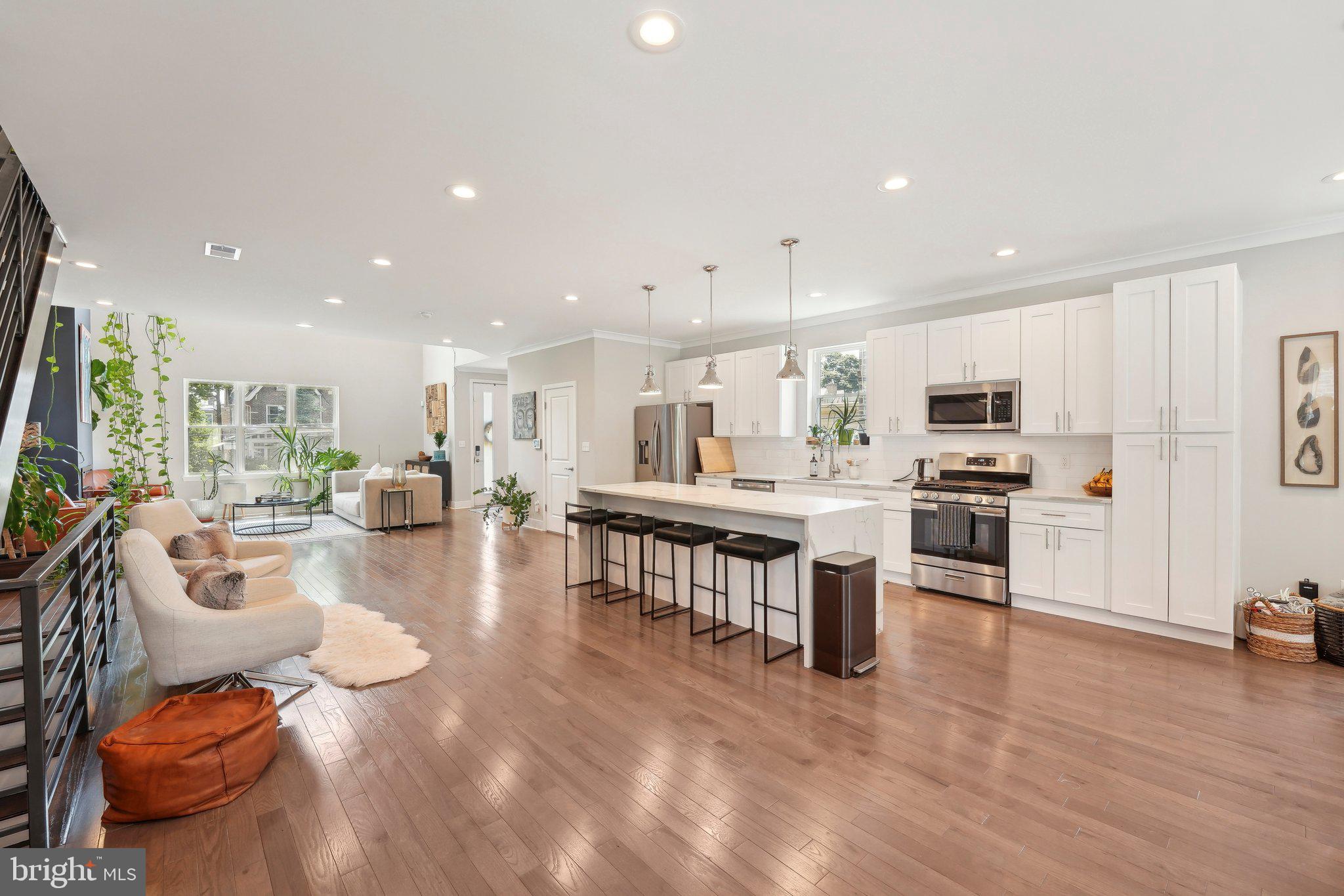 5305 Gainor Road Philadelphia, PA 19131 - Photo 9 of 59 Gallery Image 9