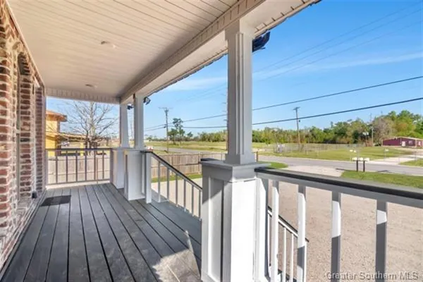 $210,000 | 3042 Opelousas Street, Lake Charles, LA 70615