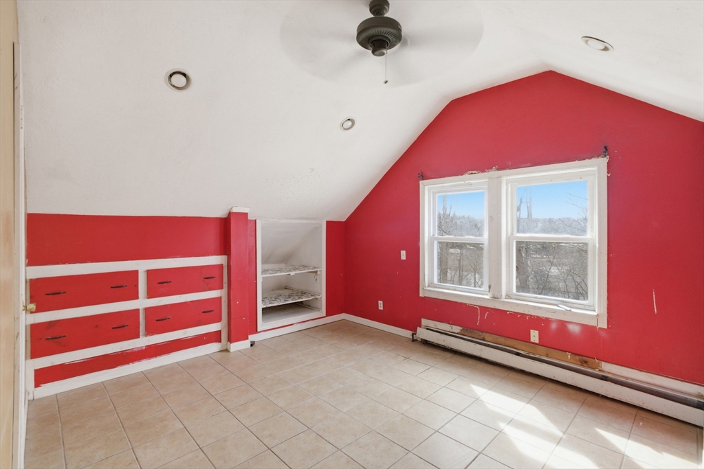 53 Mt Avenue Worcester, MA 01606 - Photo 23 of 29