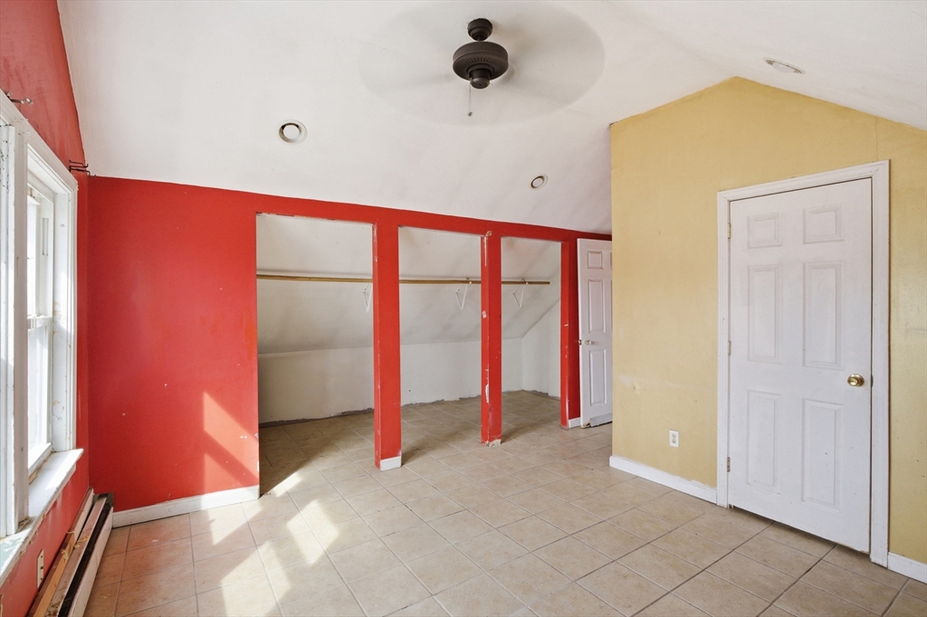 53 Mt Avenue Worcester, MA 01606 - Photo 24 of 29