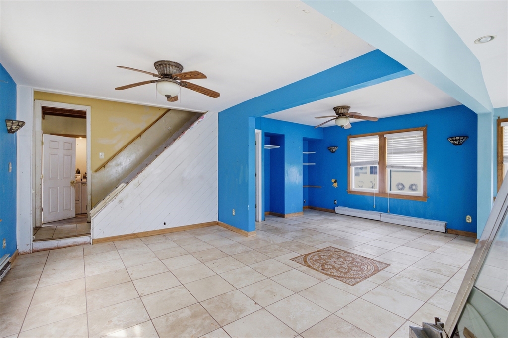 53 Mt Avenue Worcester, MA 01606 - Photo 9 of 29