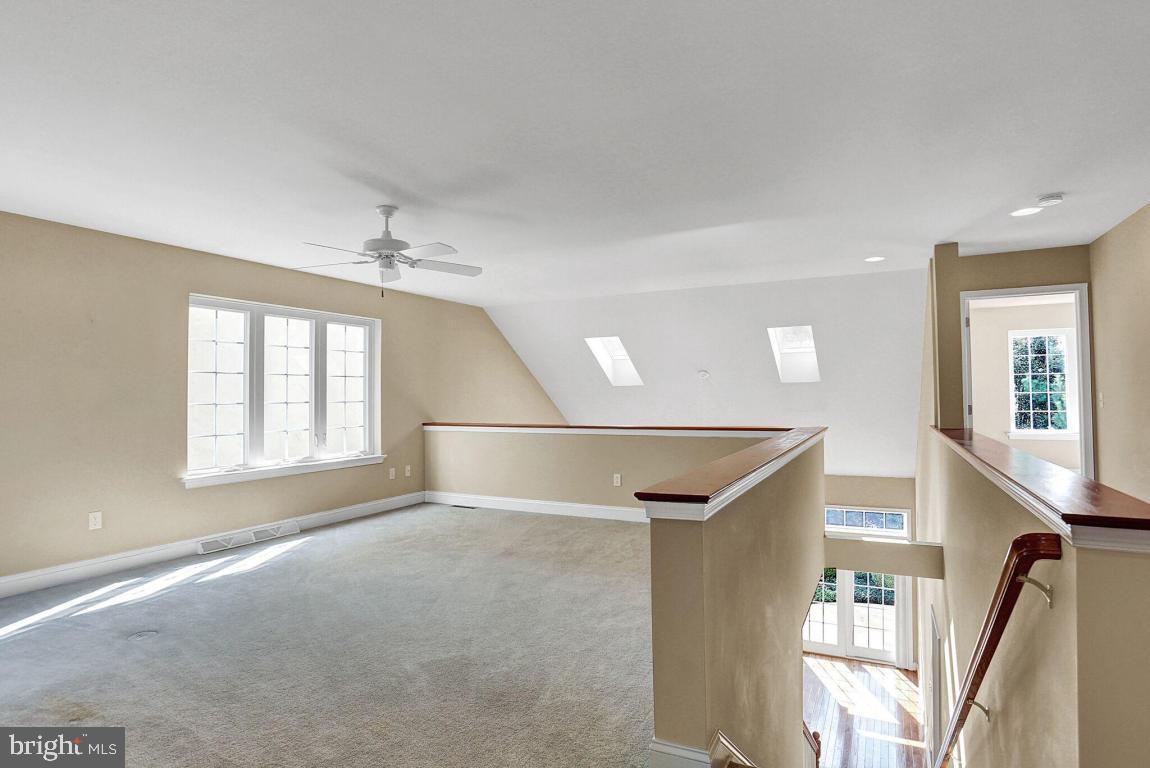 664 Woodfield Drive Lititz, PA 17543 - Photo 12 of 20 Gallery Image 12