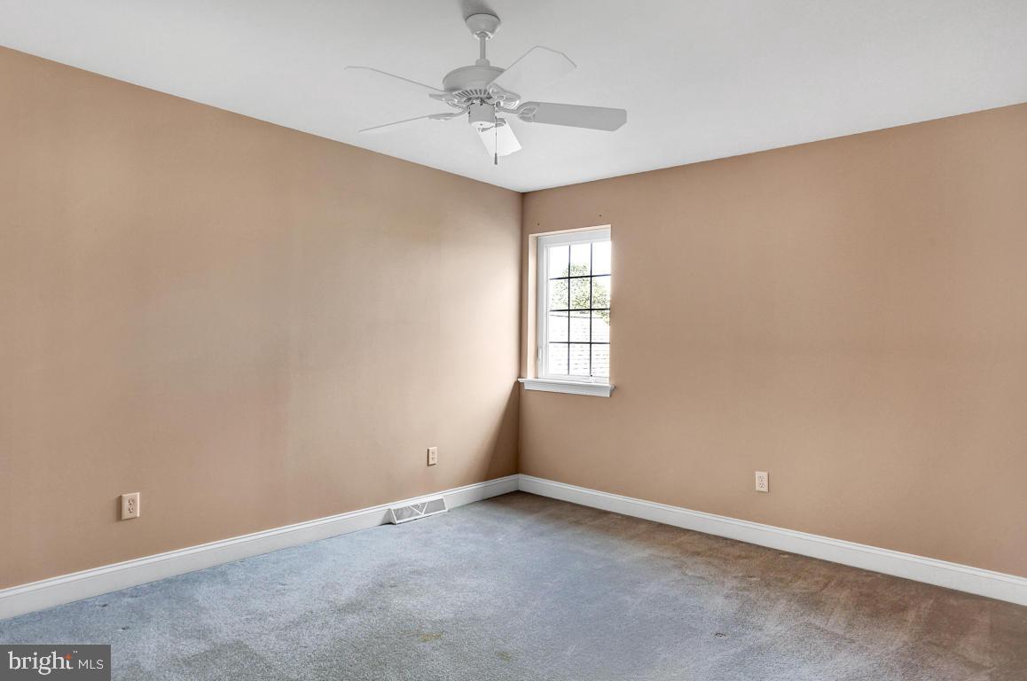 664 Woodfield Drive Lititz, PA 17543 - Photo 15 of 20 Gallery Image 15