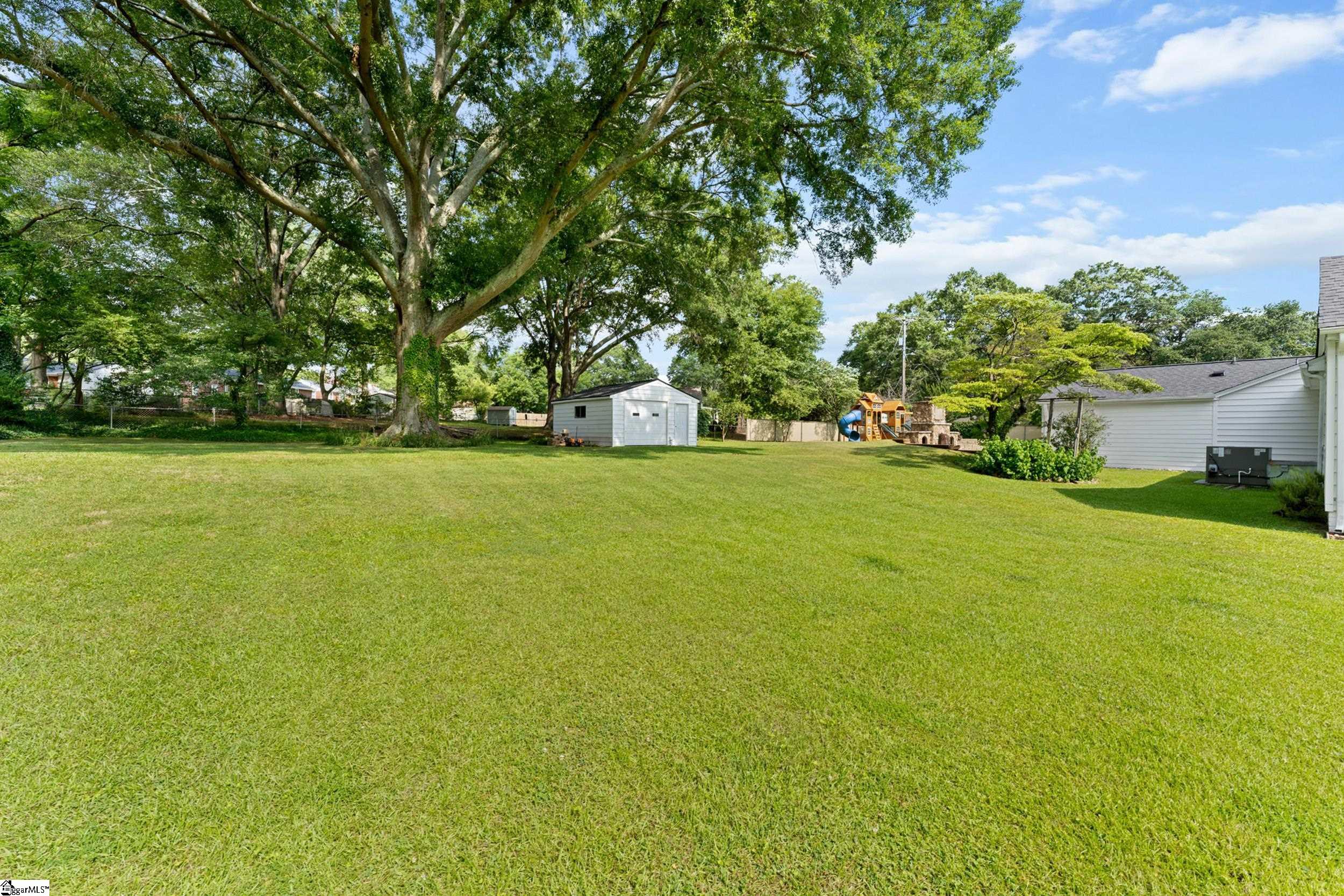 215 Legrand Boulevard Greenville, SC 29607 - Photo 35 of 39