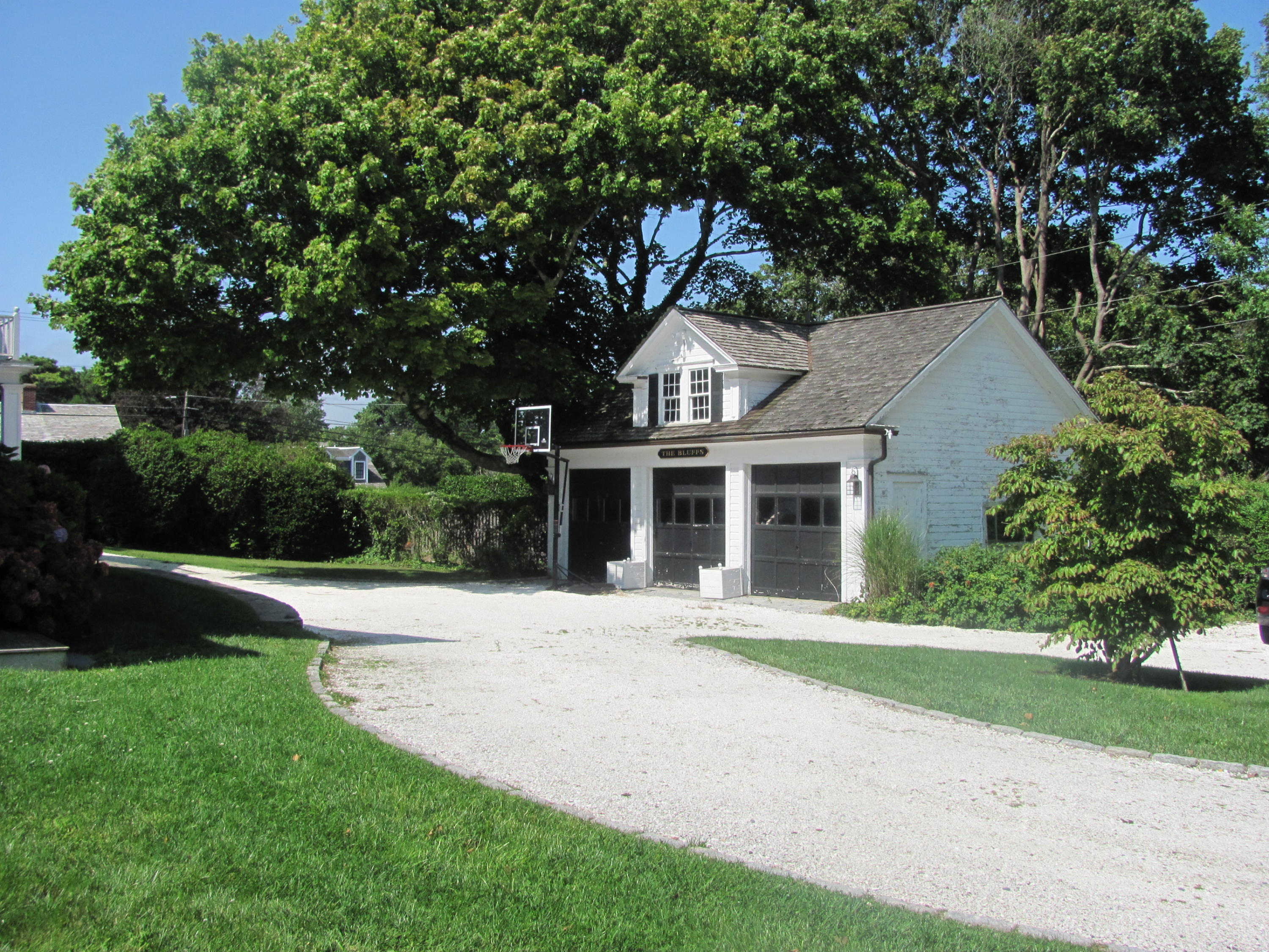 Undisclosed Address Chatham, MA 02633 - Photo 4 of 37 IMG_1797