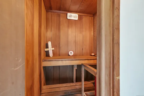 a view of washer and dryer