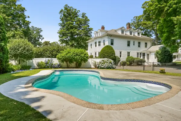 a view of outdoor space yard swimming pool and patio