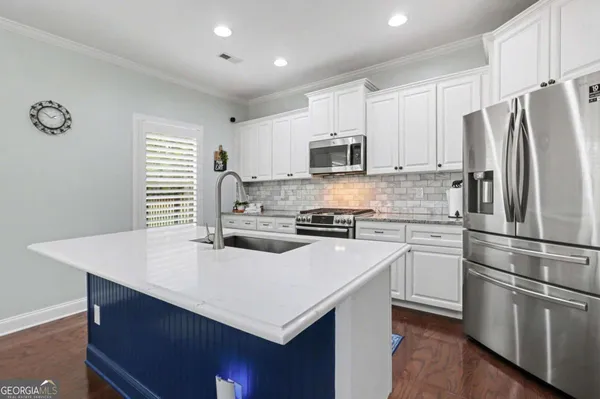 $699,000 | 253 Timbercreek Estates Drive, Sharpsburg, GA 30277