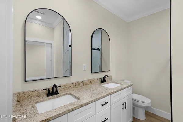 $2,100 | 1024 Wentford Avenue, Sweetwater, TN 37874