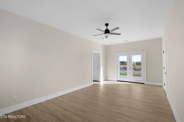 $2,100 | 1024 Wentford Avenue, Sweetwater, TN 37874