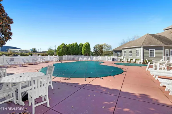 $2,100 | 1024 Wentford Avenue, Sweetwater, TN 37874