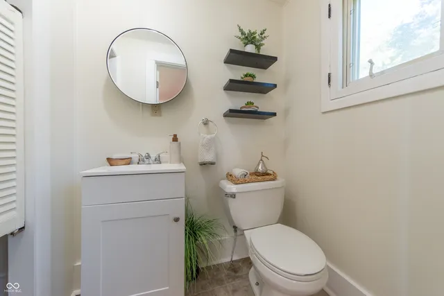 $214,900 | 729 Harrison Street, Hope, IN 47246