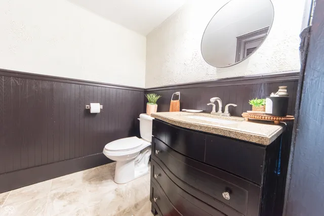 $214,900 | 729 Harrison Street, Hope, IN 47246