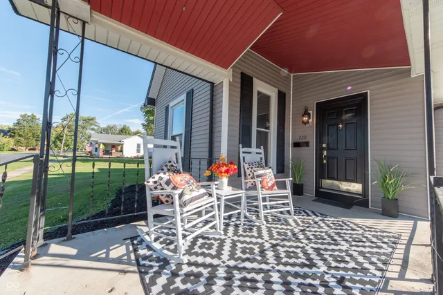 $214,900 | 729 Harrison Street, Hope, IN 47246