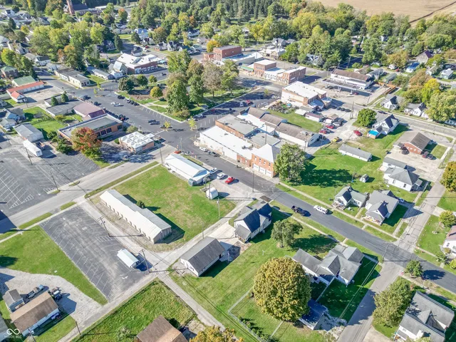 $214,900 | 729 Harrison Street, Hope, IN 47246