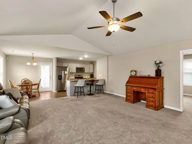 $299,900 | 199 Sandcastle Lane, Four Oaks, NC 27524