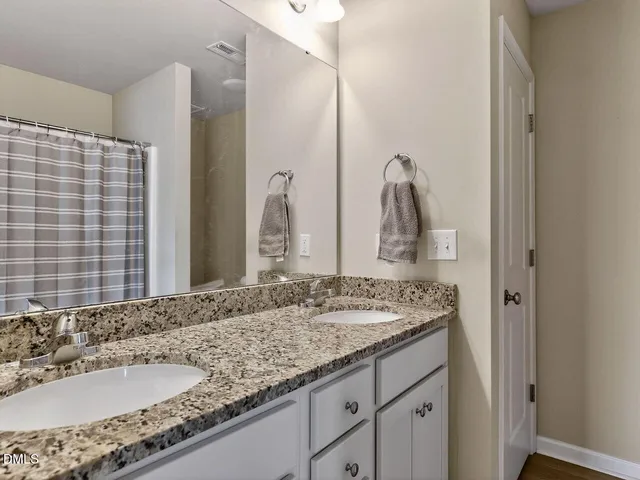 $299,900 | 199 Sandcastle Lane, Four Oaks, NC 27524