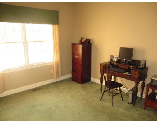 43 Greenwood Road Hopkinton, MA 01748 - Photo 8 of 30 Gallery Image 8