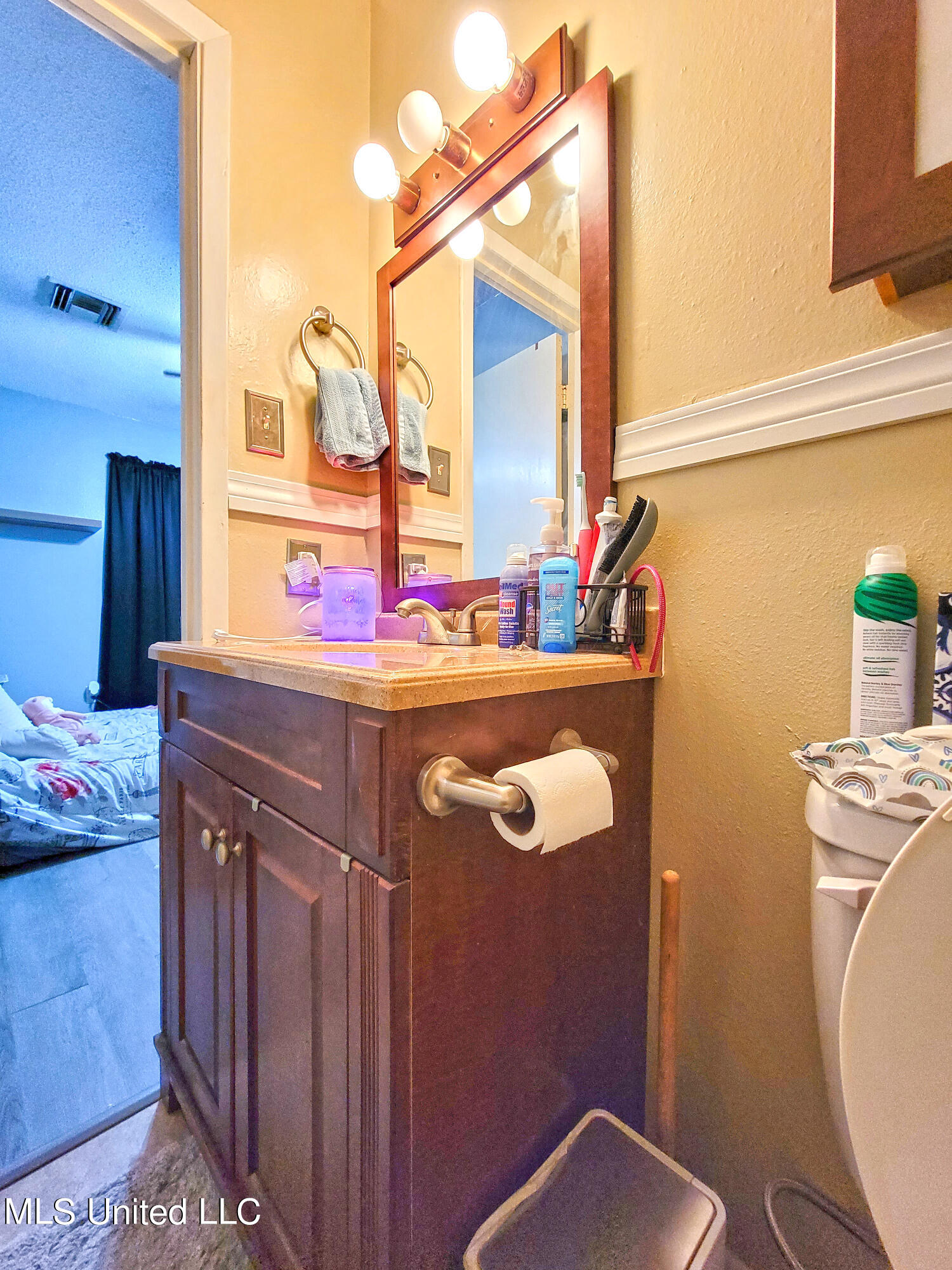 13821 Constitution Road Moss Point, MS 39562 - Photo 21 of 42 20230509_144731