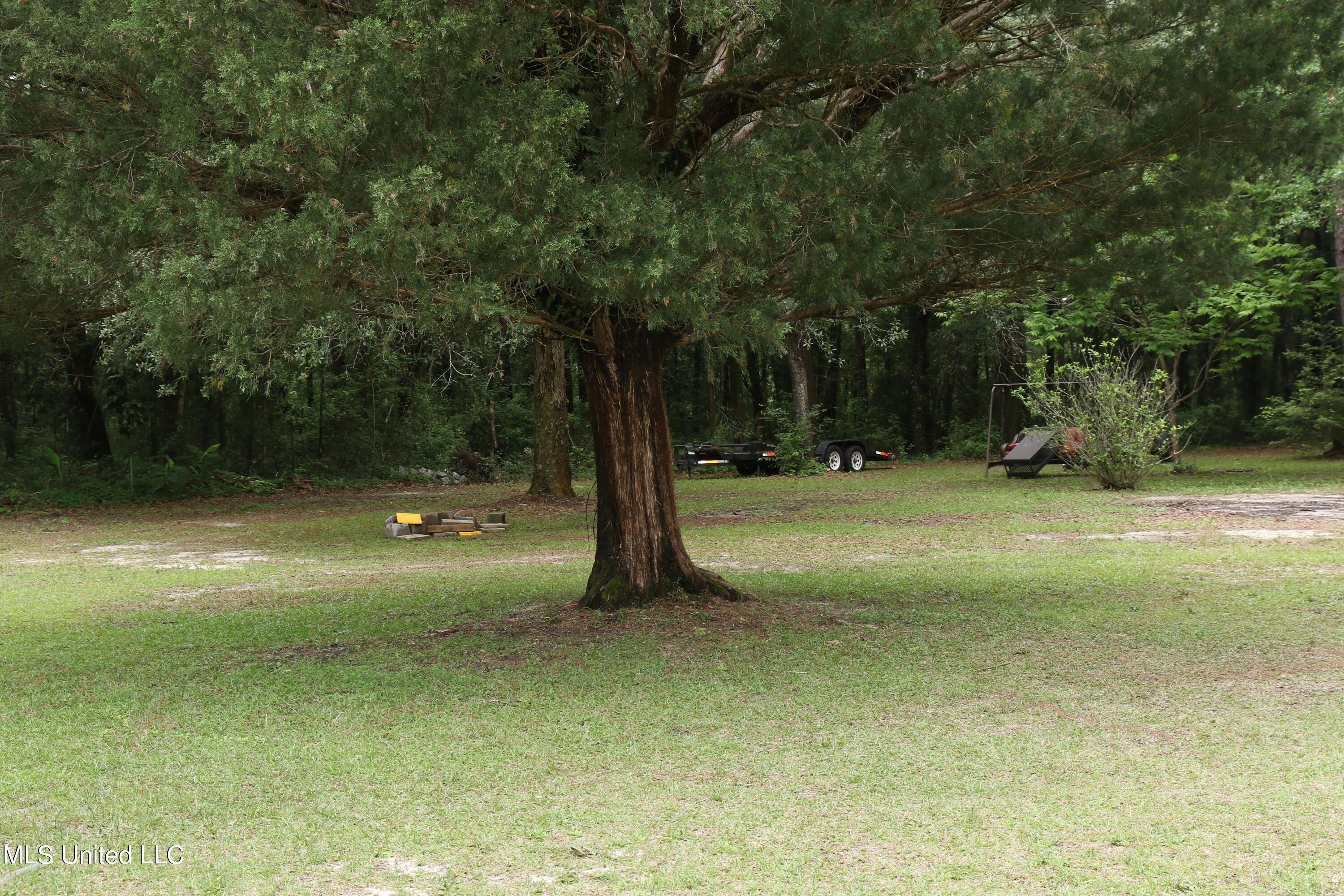 13821 Constitution Road Moss Point, MS 39562 - Photo 36 of 42 good one