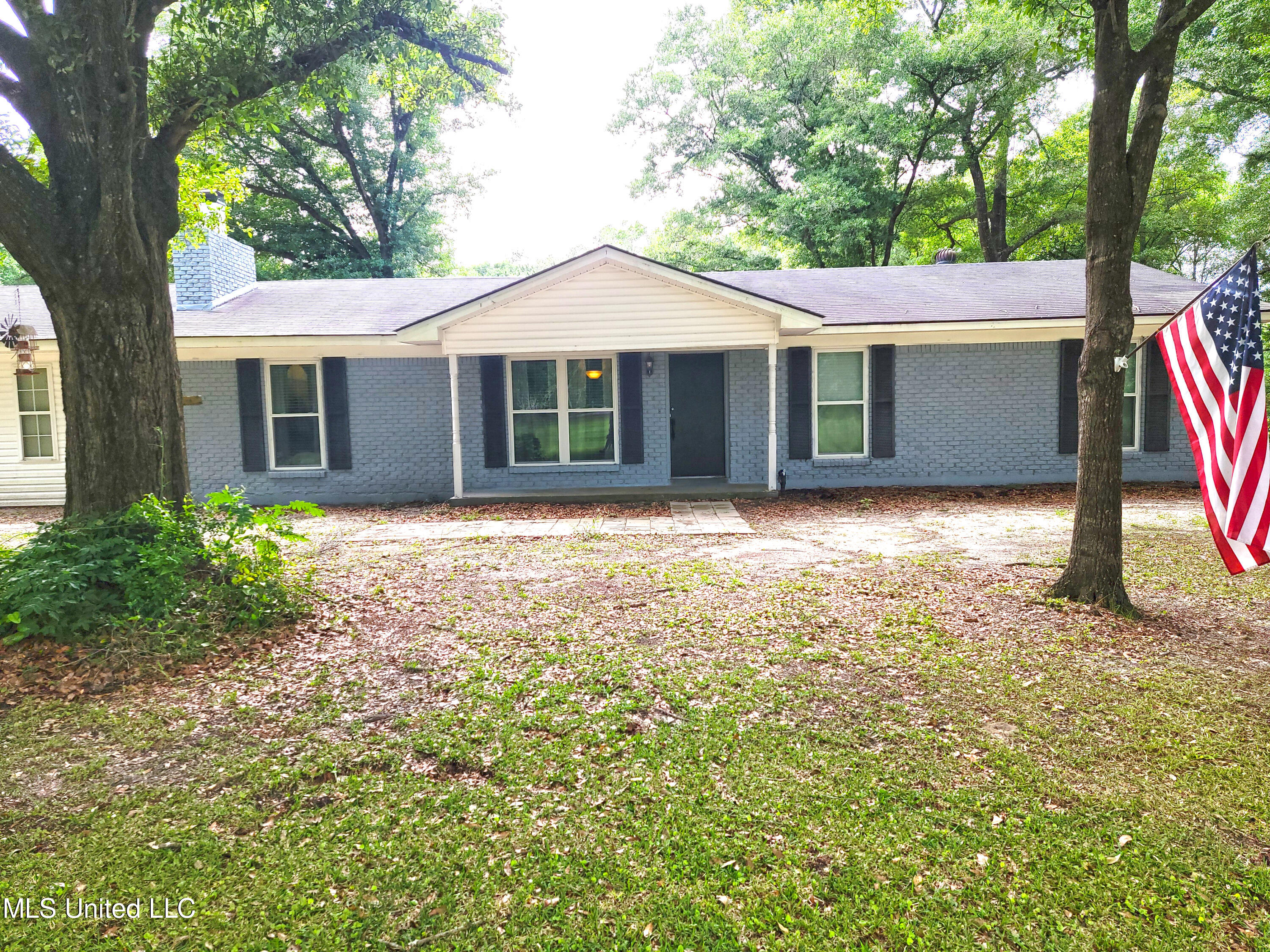 13821 Constitution Road Moss Point, MS 39562 - Photo 42 of 42 20230509_150950