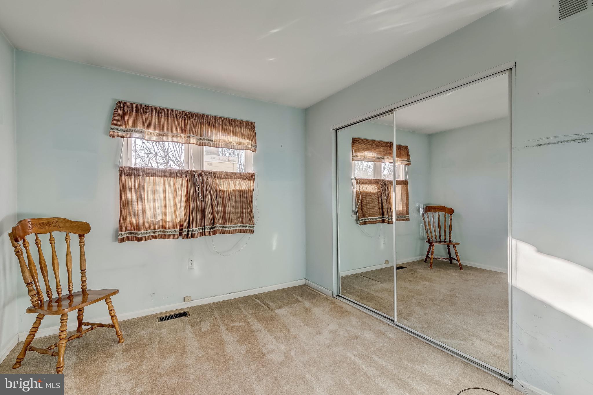 9326 Perglen Road Baltimore, MD 21236 - Photo 32 of 55