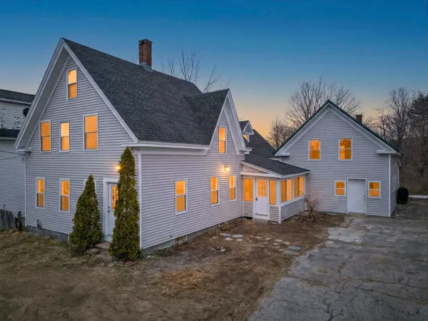 $439,900 | 70 Bridge Street, Hillsborough, NH 03244