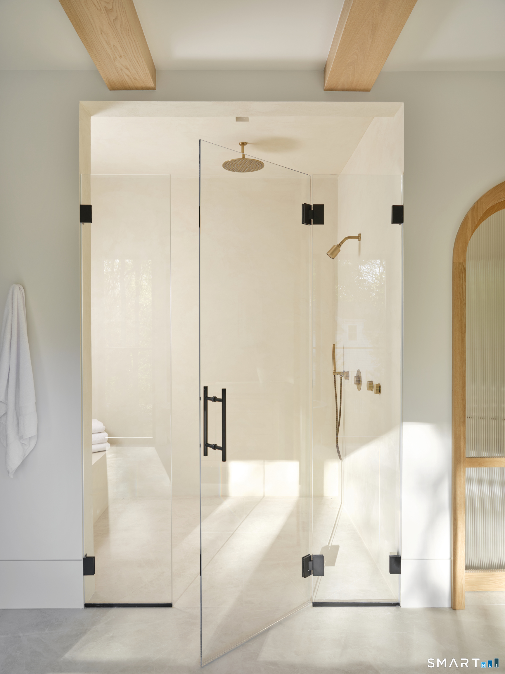 45 Old Farm Road Darien, CT 06820 - Photo 21 of 38 a bathroom with a shower and a tub