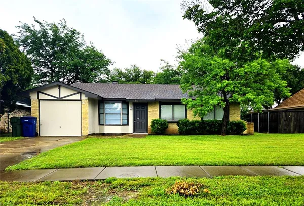 $2,000 | 1617 Meridian Way, Garland, TX 75040